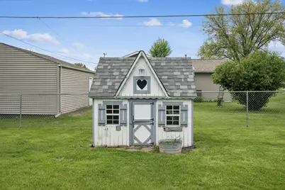 3323 W Denison Avenue, Davenport, IA 52804 - Photo 30