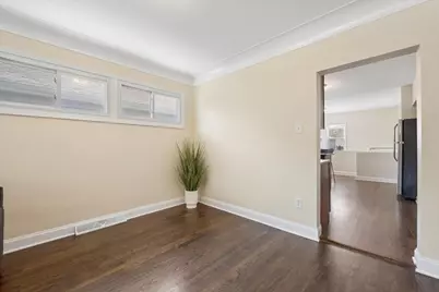 2952 N Mobile Avenue, Chicago, IL 60634 - Photo 6