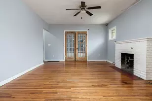 1422 North Ave, Rockford, IL 61103 - Photo 2