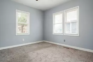 1422 North Ave, Rockford, IL 61103 - Photo 10