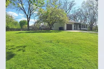 227 Juneway Terrace, Lake Bluff, IL 60044 - Photo 2