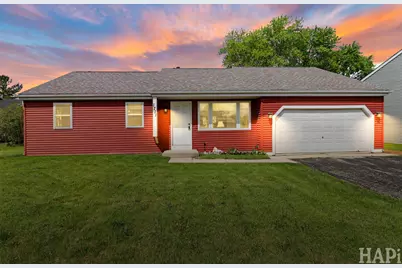 1711 N Orleans Street, McHenry, IL 60050 - Photo 2