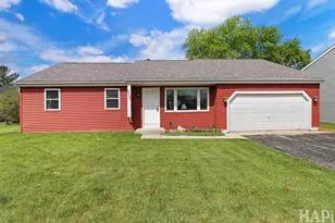 1711 N Orleans St, McHenry, IL 60050 - Photo 1