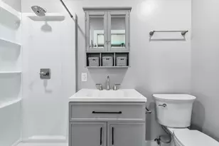 2908 26th St, Moline, IL 61265 - Photo 26
