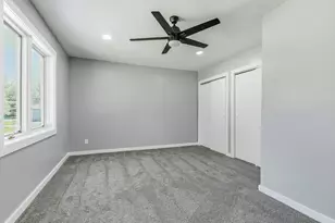2908 26th St, Moline, IL 61265 - Photo 24