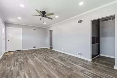 2908 26th Street, Moline, IL 61265 - Photo 12