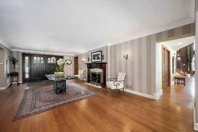 2851 W Rascher Avenue, Chicago, IL 60625 - Photo 18