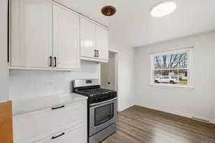 331 Romona Rd, Wilmette, IL 60091 - Photo 6
