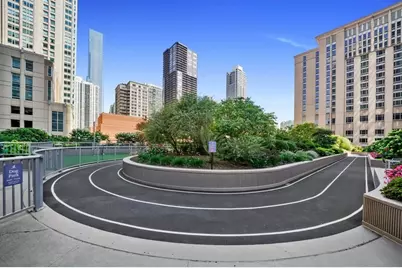 545 N Dearborn Street #2709, Chicago, IL 60654 - Photo 18