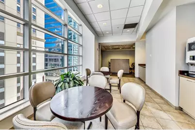 545 N Dearborn Street #2709, Chicago, IL 60654 - Photo 32