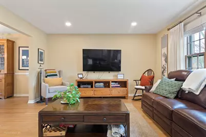 753 E Monterey Road, Palatine, IL 60074 - Photo 4