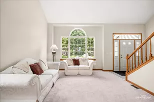 2324 Snapdragon Rd, Naperville, IL 60564 - Photo 4