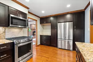 615 Windham Ln, Naperville, IL 60563 - Photo 16