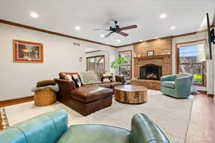 615 Windham Ln, Naperville, IL 60563 - Photo 6