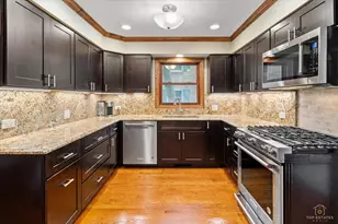 615 Windham Ln, Naperville, IL 60563 - Photo 14