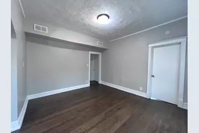 2707 E 78th Street #2W, Chicago, IL 60649 - Photo 10