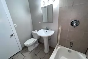 2707 E 78th St, Chicago, IL 60649 - Photo 34