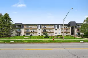 2440 186th St, Lansing, IL 60438 - Photo 1