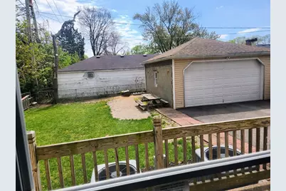 409-11 W Keith Avenue, Waukegan, IL 60085 - Photo 36