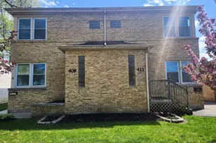 409-11 W Keith Ave, Waukegan, IL 60085 - Photo 1