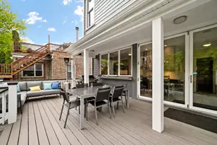 819 W Junior Terrace, Chicago, IL 60613 - Photo 54
