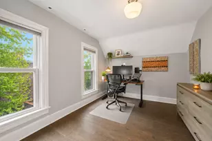 819 W Junior Terrace, Chicago, IL 60613 - Photo 42