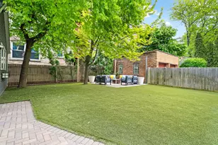 819 W Junior Terrace, Chicago, IL 60613 - Photo 56