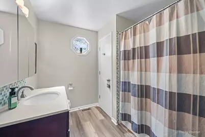 788 N Hainesville Road, Round Lake, IL 60073 - Photo 14