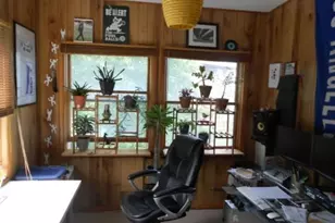 1319 W Early Ave, Chicago, IL 60660 - Photo 10