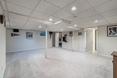 2150 Cumberland Parkway, Algonquin, IL 60102 - Photo 18