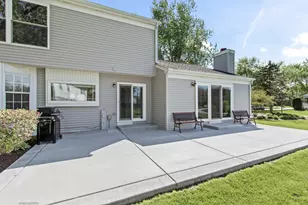 2150 Cumberland Pkwy, Algonquin, IL 60102 - Photo 22