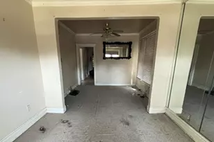 618 E 89th St, Chicago, IL 60619 - Photo 2