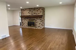 10340 W Paddock Ave, Beach Park, IL 60087 - Photo 4