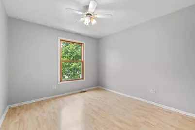 146 Inverrary Lane #146, Deerfield, IL 60015 - Photo 14