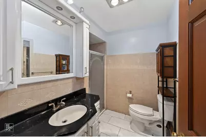 221 E Grantley Avenue, Elmhurst, IL 60126 - Photo 16