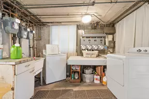 1417 W Edgewater Ave, Chicago, IL 60660 - Photo 24