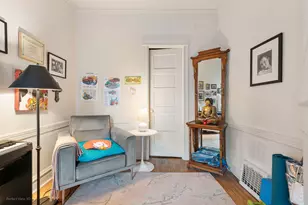 1417 W Edgewater Ave, Chicago, IL 60660 - Photo 10
