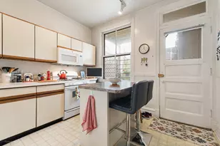 1417 W Edgewater Ave, Chicago, IL 60660 - Photo 6