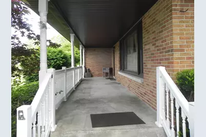 9 E North Court, Decatur, IL 62526 - Photo 2
