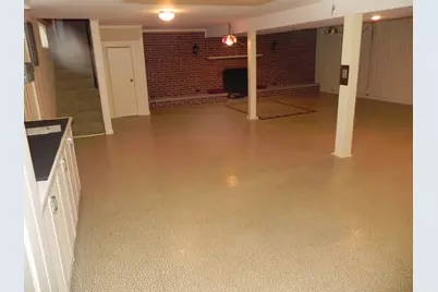 9 E North Court, Decatur, IL 62526 - Photo 18