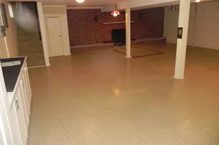 9 E North Ct, Decatur, IL 62526 - Photo 18