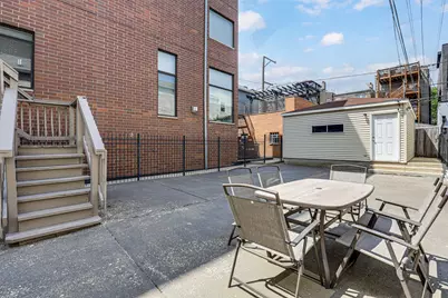 1468 W Ohio Street, Chicago, IL 60642 - Photo 32