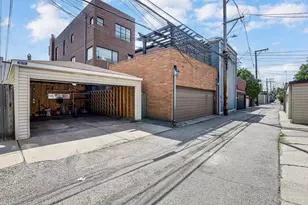 1468 W Ohio St, Chicago, IL 60642 - Photo 36