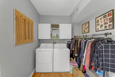 1468 W Ohio Street, Chicago, IL 60642 - Photo 28