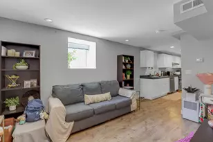 1468 W Ohio St, Chicago, IL 60642 - Photo 46