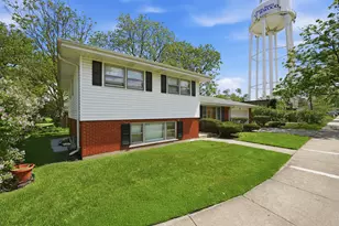 18345 Pierce Ave, Homewood, IL 60430 - Photo 2