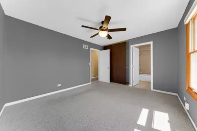 217 Atlantic Drive, Vernon Hills, IL 60061 - Photo 16