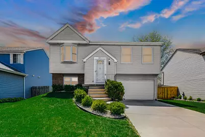 217 Atlantic Drive, Vernon Hills, IL 60061 - Photo 1