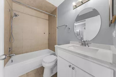 217 Atlantic Drive, Vernon Hills, IL 60061 - Photo 20
