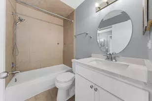217 Atlantic Dr, Vernon Hills, IL 60061 - Photo 20